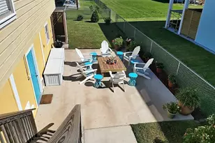4123 Hardin Dr, Galveston, TX 77554 - Photo 3