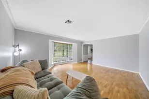 1510 Pine Gap Dr, Houston, TX 77090 - Photo 5