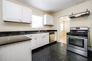 932 Walling St St, Houston, TX 77009 - Photo 9