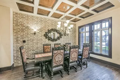 111 Oak Estates Drive, Conroe, TX 77384 - Photo 9