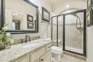 111 Oak Estates Dr, Conroe, TX 77384 - Photo 37
