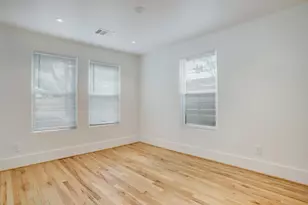 6107 N Main St, Houston, TX 77009 - Photo 9