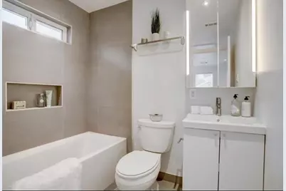 6107 N Main St, Houston, TX 77009 - Photo 7