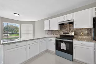13559 Portobello Dr, Houston, TX 77083 - Photo 25