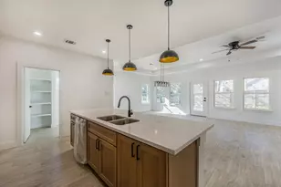 10703 Hillside Dr, Montgomery, TX 77356 - Photo 23