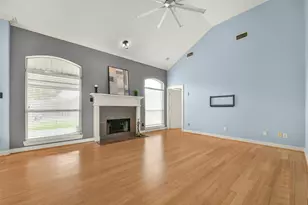 11003 Pinewood Ct, La Porte, TX 77571 - Photo 3
