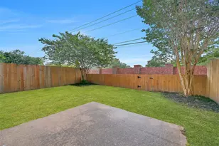 1408 S Friendswood Dr, Friendswood, TX 77546 - Photo 27