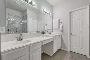 1408 S Friendswood Dr, Friendswood, TX 77546 - Photo 15
