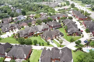 1408 S Friendswood Dr, Friendswood, TX 77546 - Photo 29
