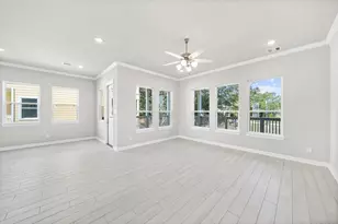 3905 Peacock Isle Dr, Dickinson, TX 77539 - Photo 7