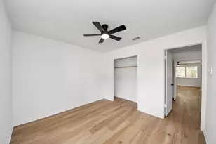 16427 Hickory Knoll Dr, Houston, TX 77059 - Photo 31