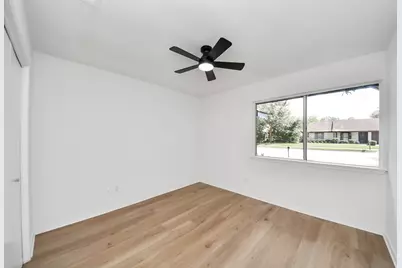 16427 Hickory Knoll Drive, Houston, TX 77059 - Photo 33