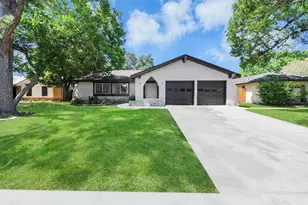 16427 Hickory Knoll Dr, Houston, TX 77059 - Photo 5