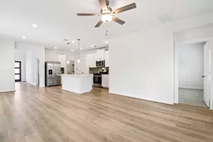 29203 Farmhouse Ests Dr, Waller, TX 77484 - Photo 5