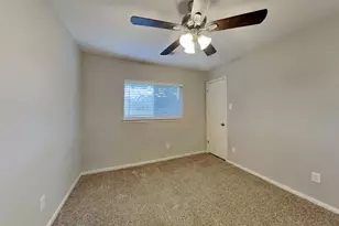 4935 Pecan Grove Dr, Pearland, TX 77584 - Photo 11