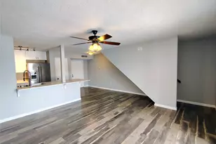 205 Yacht Club Ln, Seabrook, TX 77586 - Photo 13