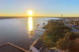 205 Yacht Club Ln, Seabrook, TX 77586 - Photo 29