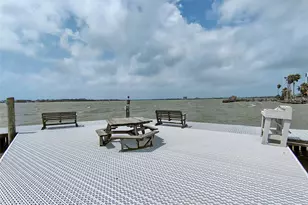 205 Yacht Club Ln, Seabrook, TX 77586 - Photo 21