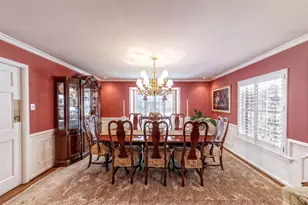 11407 S Chestwood Dr, Houston, TX 77024 - Photo 9