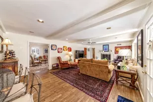 11407 S Chestwood Dr, Houston, TX 77024 - Photo 11