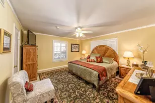 11407 S Chestwood Dr, Houston, TX 77024 - Photo 19