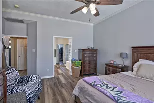 1415 Crystal Lake Cir E, Pearland, TX 77584 - Photo 19