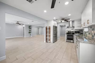 5006 Lymbar Drive, Houston, TX 77096 - Photo 13