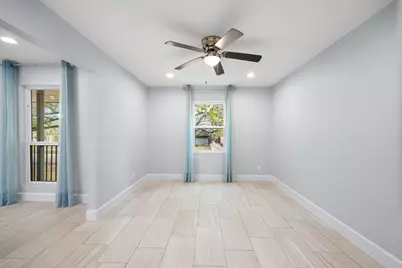 5006 Lymbar Drive, Houston, TX 77096 - Photo 9