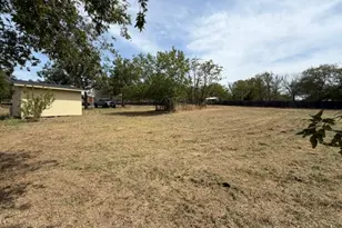 707 W Madison St, Elgin, TX 78621 - Photo 1