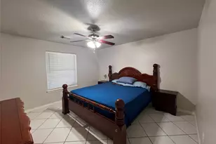 10519 Silver Oak Ln, Houston, TX 77038 - Photo 7