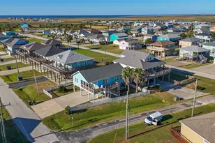 2895 Laguna Dr, Crystal Beach, TX 77650 - Photo 37