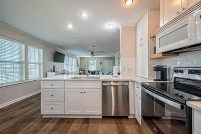 2895 Laguna Drive, Crystal Beach, TX 77650 - Photo 17