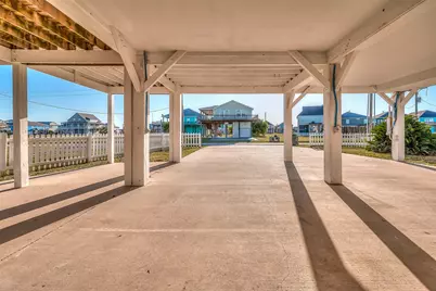 2895 Laguna Drive, Crystal Beach, TX 77650 - Photo 5