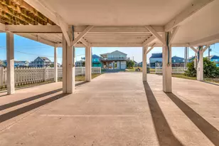 2895 Laguna Dr, Crystal Beach, TX 77650 - Photo 5
