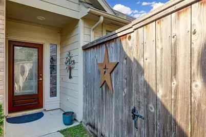 1309 Modena Drive, Pearland, TX 77581 - Photo 3