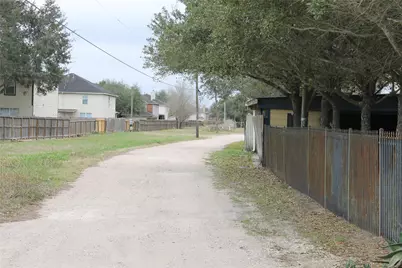 1111 Spur 529, Rosenberg, TX 77471 - Photo 29