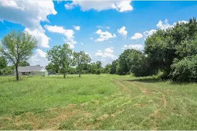 3853 College Street, Sealy, TX 77474 - Photo 11