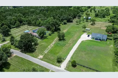 3853 College Street, Sealy, TX 77474 - Photo 13