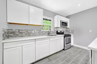 10122 Rockaway Dr, Houston, TX 77016 - Photo 7