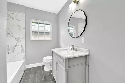 10122 Rockaway Drive, Houston, TX 77016 - Photo 19