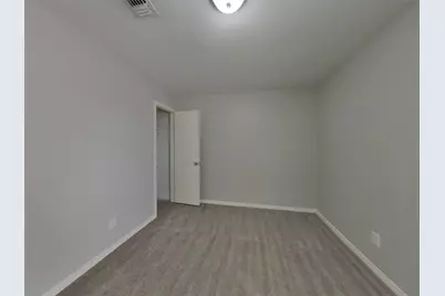 6422 French Chateau Drive, Houston, TX 77088 - Photo 11