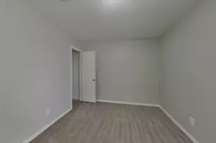 6422 French Chateau Dr, Houston, TX 77088 - Photo 11