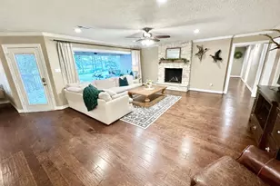 510 N Shadowbend Ave, Friendswood, TX 77546 - Photo 15