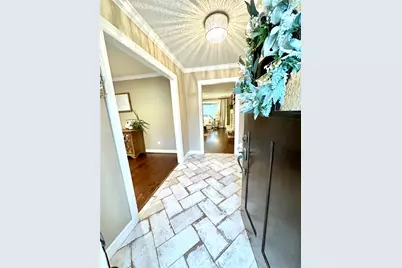 510 N Shadowbend Avenue, Friendswood, TX 77546 - Photo 5