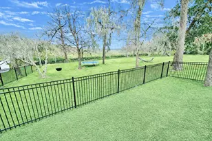 510 N Shadowbend Ave, Friendswood, TX 77546 - Photo 1