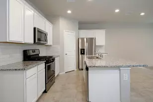 13824 Rock Island Trl, Conroe, TX 77384 - Photo 7