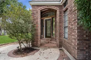 205 Oetken W, Anahuac, TX 77514 - Photo 5