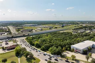 3000 Manorwood Dr, Bryan, TX 77801 - Photo 27