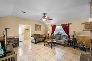 3000 Manorwood Dr, Bryan, TX 77801 - Photo 7