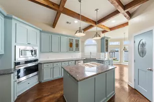 12130 Sagittarius Dr E, Willis, TX 77318 - Photo 11